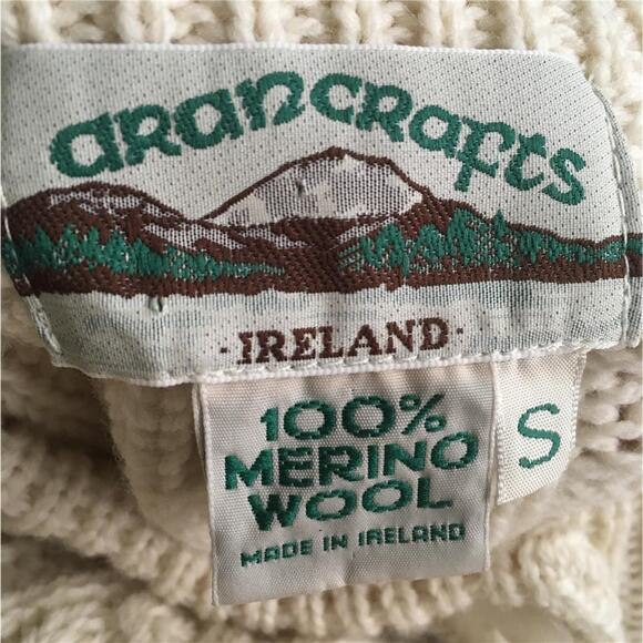 Vintage Aran Crafts Cable Knit Cream Cardigan Ireland Irish Fisherman Sweater S - Picture 8 of 8